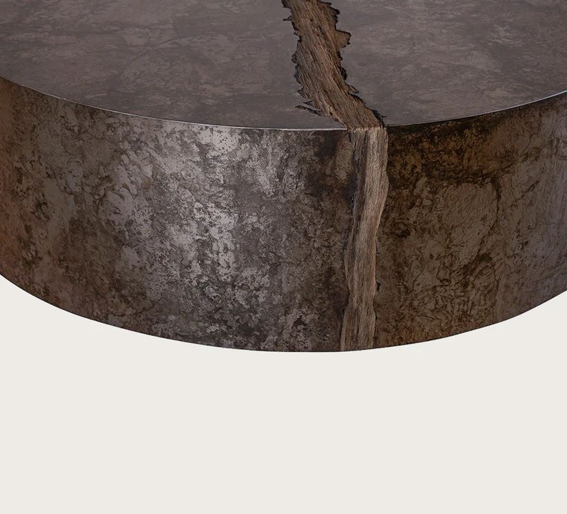 Grieta Coffee Table